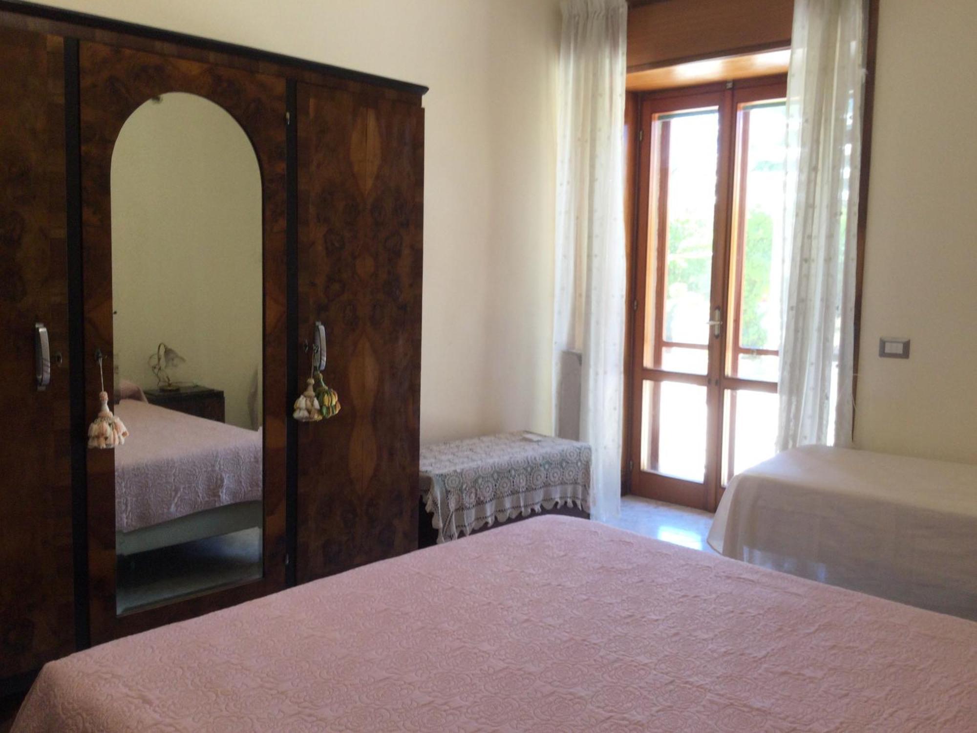 Oplontis' Garden - Holiday Apartment Near Pompeii Торе Анунциата Екстериор снимка